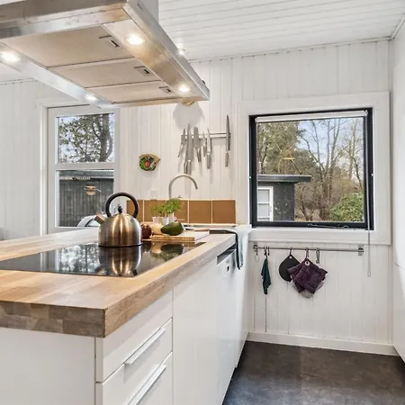 Prázdninový dům Iliane - 450m From The Sea By Interhome Nykøbing Sjælland